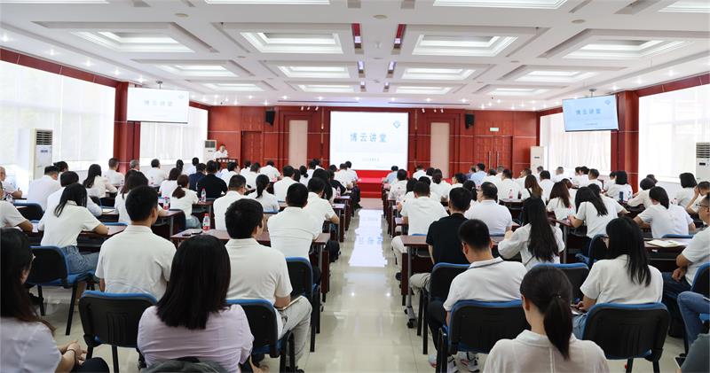 号召全体员工向“打造世界一流的机轮刹